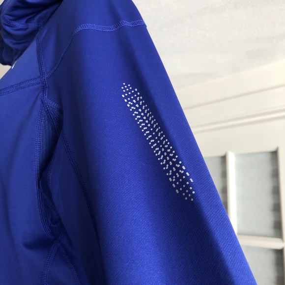 Puma Hooded Quarter Zip Fitness Hoodie - Picture 5 of 9